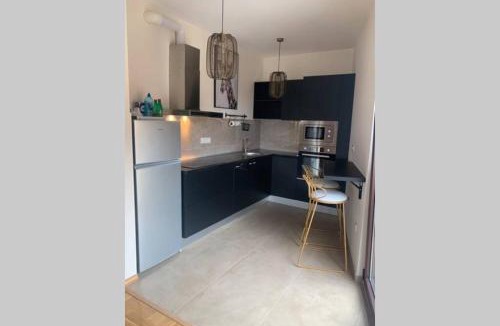 Podmaine Apartment | La Maison Panoramique Budva