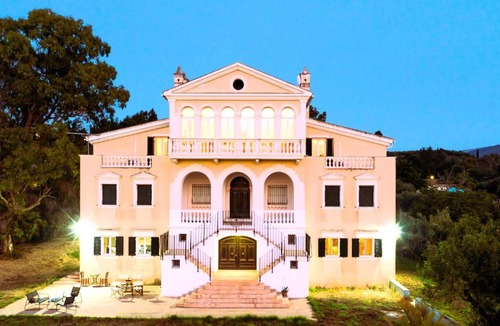 Agia Marina Villa | La Maison Tertse