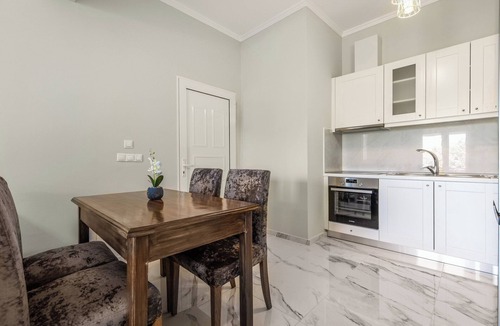 Corfu Apartment | La Perla #2 | 2BR Apartment with Balcony