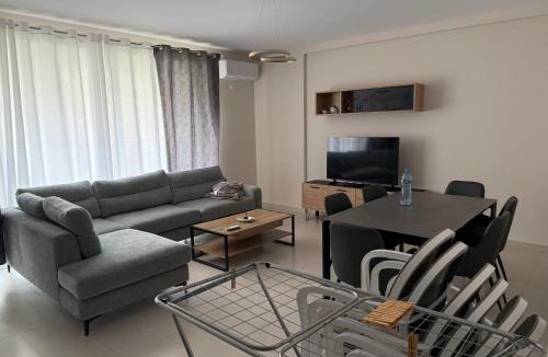 Ishem Apartment | La Tranquillità