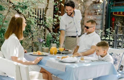 Old Town Hotel | La Villa Boutique Hotel