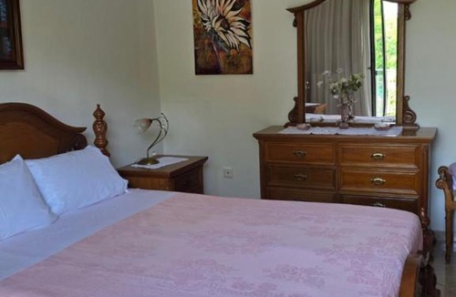 Thasos Town Apartment | Lace Elegance