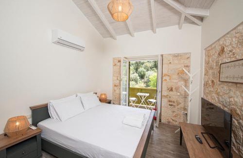 Agios Nikitas Apartment | Lagadia Stone House