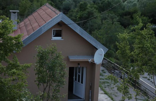 Niksic Municipality Apartment | Lake Apartment Krupac