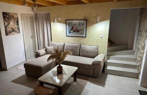 Dodosi Apartment | Lake Point Dodoši