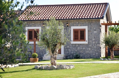 Virpazar Villa | Lake Valley