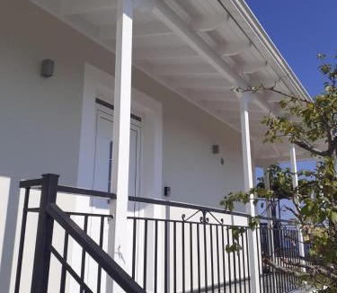 Fternon Apartment | Lakis house
