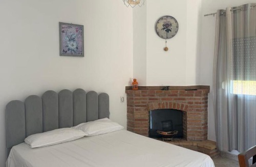 Ishem House | Lalëz Villa Hoxha