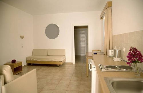 Lindos Hotel | Lambis Studios & Apartments