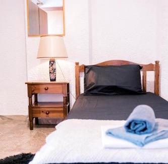 Assos-Lechaio House | LaPlayaSuites 1st