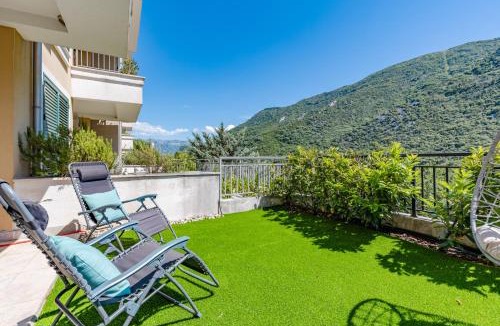 Donji Morinj Apartment | Lavender Bay E2-1-studio apartment