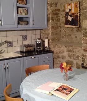 Gefira Mpania Villa | Leludas guesthouse