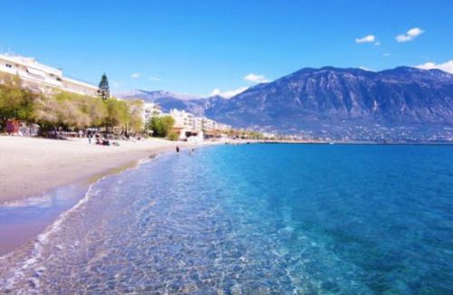 Anatolikos Sinikismos Apartment | Lemon Garden Retreat Kalamata 2min to Beach
