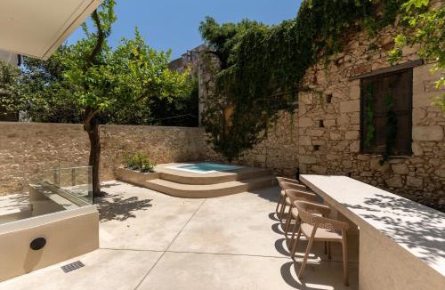 Old Town Rethymnon Villa | Lemon Garden Villa