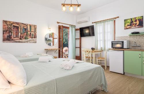 Kampos Marathokampou House | Lemon Tree Apartments Samos