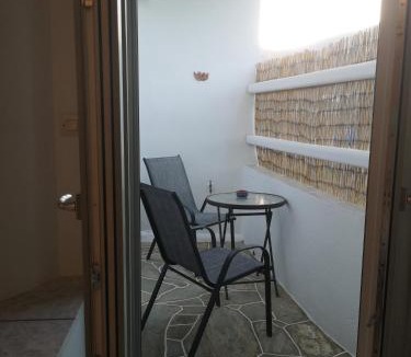 Platis Gialos House | Lemonia rooms 2