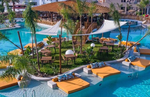 Alikanas Hotel | Letsos Hotel