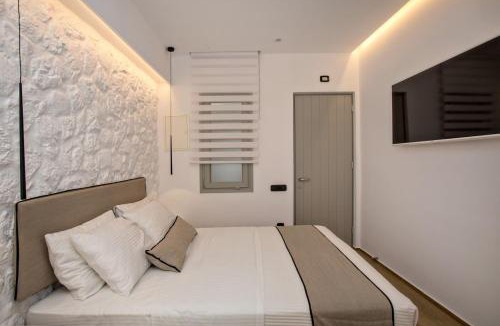 Tinos Town Apartment | Levantes Luxury Suites I