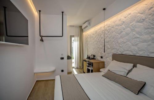 Tinos Town Apartment | Levantes Luxury suites I II