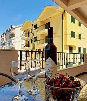 Tomicici Apartment | LightHouse Apartments