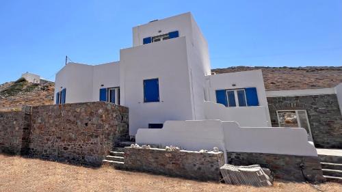 Azolimnos Villa | Lighthouse View Maisonette