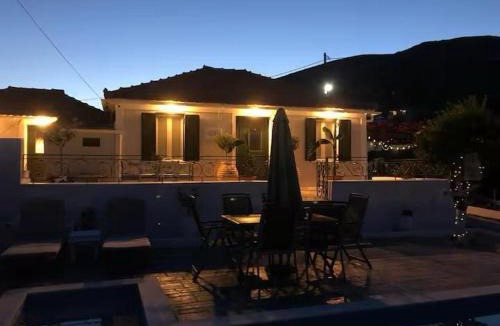 Ratzakli House | Lilac House Kefalonia