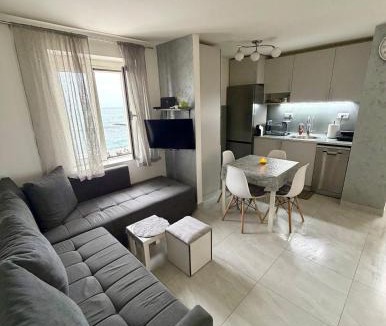 Old Town Apartment | Lili's Sea View