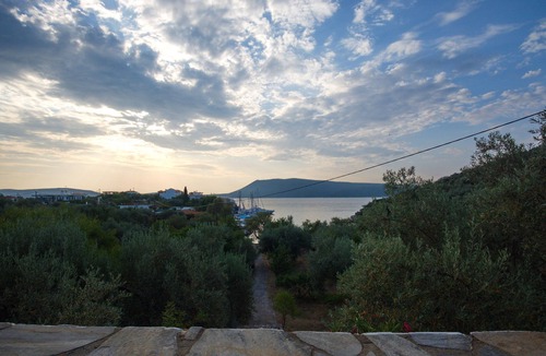 Isomata Cottage | Limani Cottage, Steni Vala
