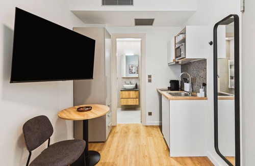 Piraeus Apartment | Limehome Piraeus Port