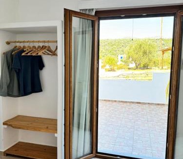Naxos Apartment | Limnes Seaside Studio