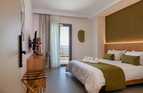 Limni Hotel | LIMNI Boutique Experience Hotel