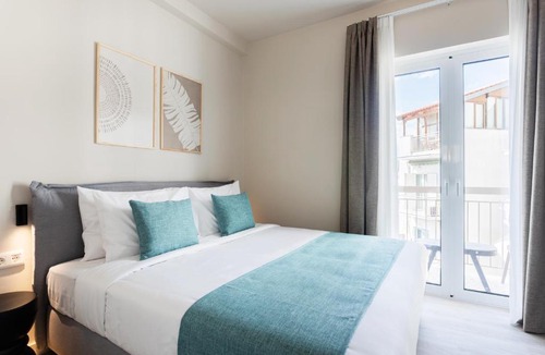 Zografos Apartment | Link by Zoia Living