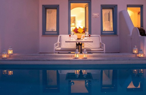 Imerovigli Apartment | Lioren Suite, Divine Sea Views, Santorini