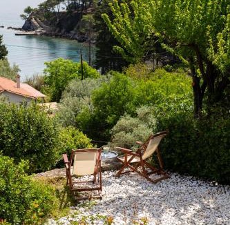 Agios Petros Apartment | Lithea Villas and Studios by the Sea