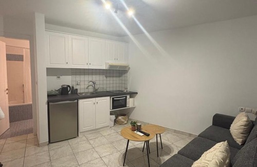 Volos Apartment | Little Nest Volos