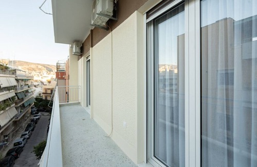 Athens Apartment | LIV - Captivating Apartment in Pagrati