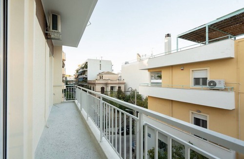 Athens Apartment | LIV - Captivating Apartment in Pagrati