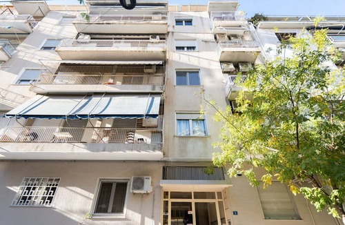 Pangrati Apartment | LIV - Elegant City Stay in Pagrati
