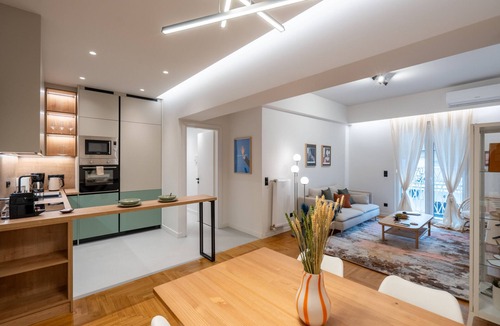 Exarhia Apartment | LIV - Modern Heavenly Retreat in Exarcheia