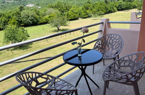Zelenika Apartment | Livade 15