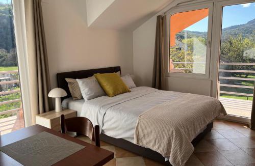 Zelenika Apartment | Livade 15