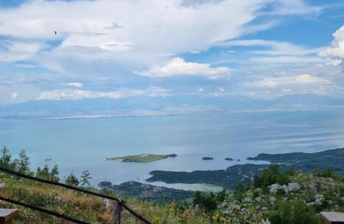 Karuc Ski Chalet | Livari Viewpoint