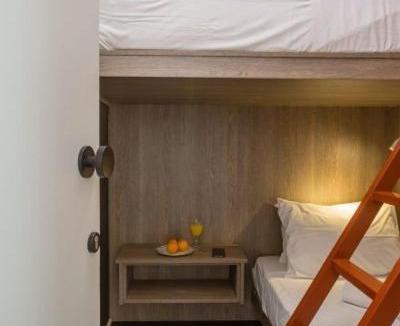 Old Town Hotel | LOC HOSPITALITY Urban Den