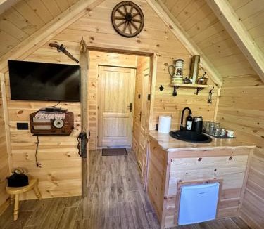 Kolasin Municipality Apartment | Log Cabin