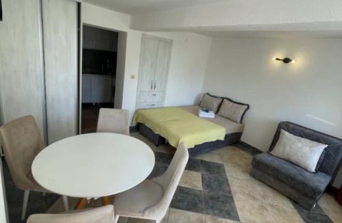 Old Town Apartment | Lola of Old Town