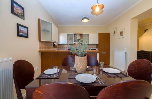 Kastania House | Louisa's Summer House