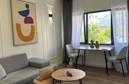 Tomicici Apartment | Lovely 1-Bed Apartment Close to the Sea