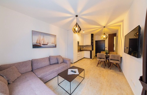 Sutomore Apartment | Lovely 2-bedroom apartment with AC in enchanting Sutomore