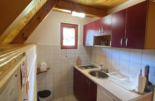 Zabljak House | Lovely 2-bedroom bungalow in charming Žabljak
