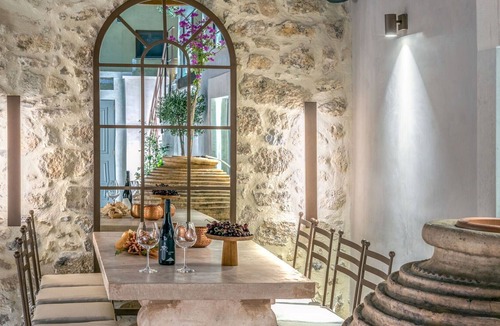 Archanes Apartment | Lovely apartment for 3 people with A/C, TV and terrace